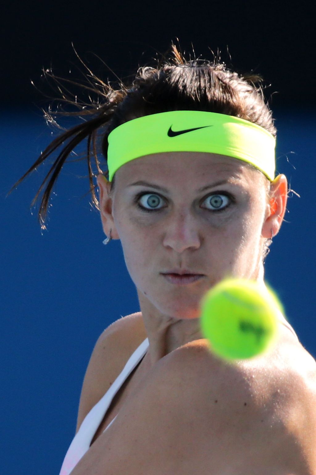 Fokussiert: <b>Lucie Safarova</b> lässt den Ball in ihrer Erstrundenpartie nicht ... - 461754452