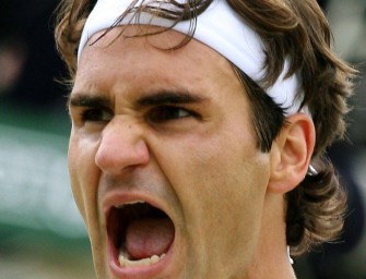 Federer jubelt über seinen 50. Turniersieg