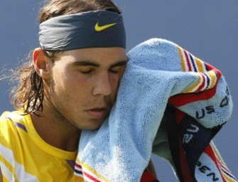 Nadal mit Problemen – Federer souverän