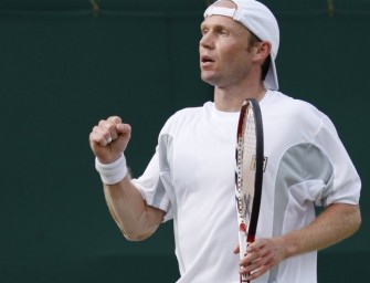 „Shaker“ Schüttler ringt Tipsarevic nieder