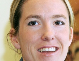 Henin kehrt auf die Tennisbühne zurück