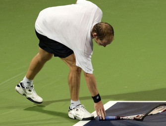 Schüttler unterliegt Djokovic