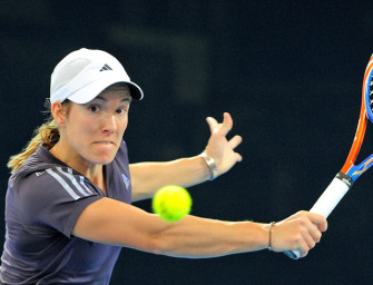Tennis-Star Henin setzt Comeback erfolgreich fort