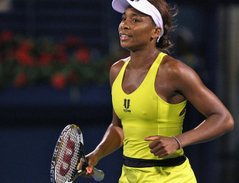 Venus Williams schlägt in Stuttgart auf