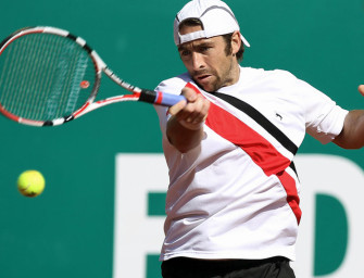 Becker folgt Schüttler ins Achtelfinale