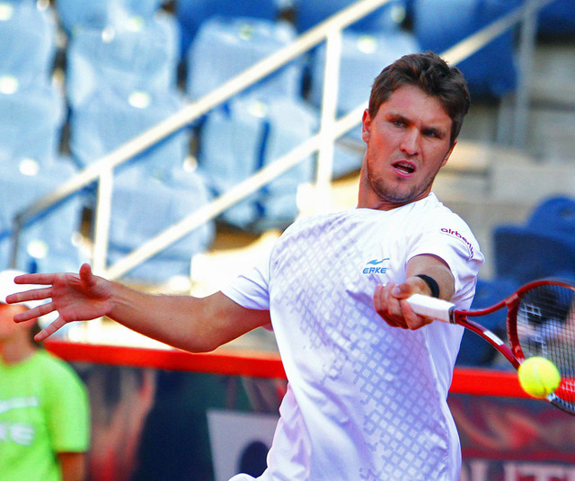 Tennis am Rothenbaum: Mischa Zverev während des Spiels gegen Andrey (Andrej) Golubev (Golubew) (Kaz)