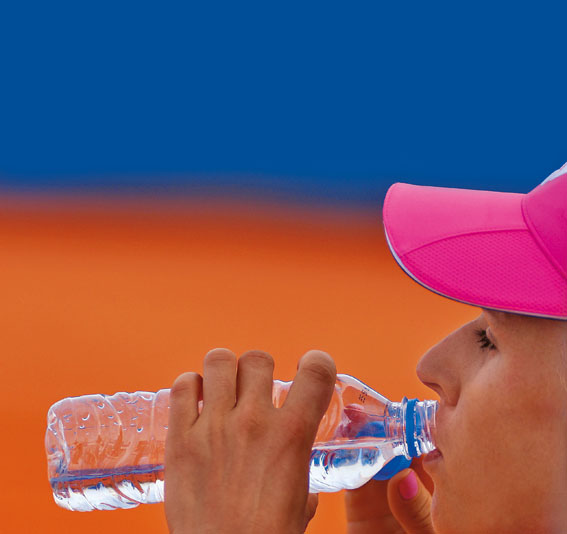 Russia’s Elena Dementieva drinks water a