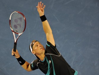 Halle: Hewitt zieht ins Achtelfinale ein