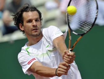 Davis Cup: Petzschner verkürzt auf 1:3