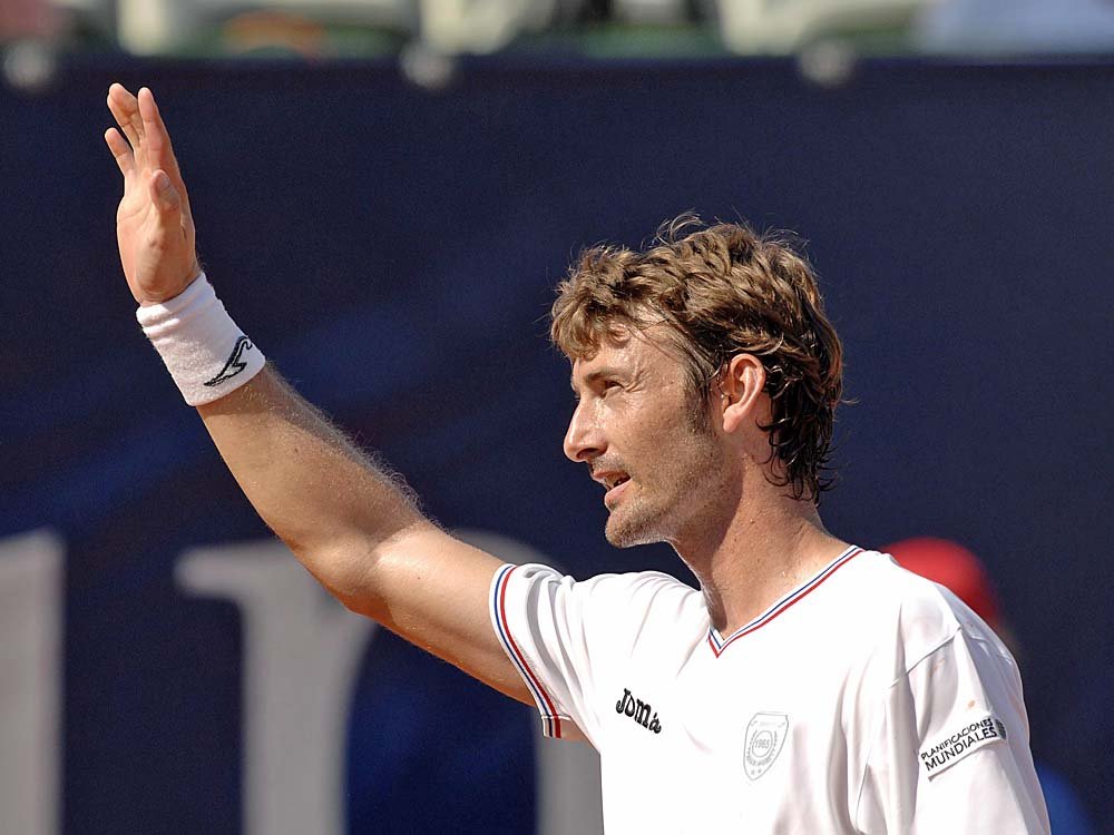 Der ehemalige Weltranglistenerste Juan Carlos Ferrero und Pablo Andujar ste...