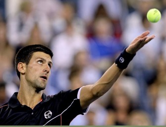 Novak Djokovic nach Dreisatzsieg im Achtelfinale