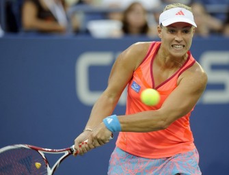 Osaka: Kerber im Halbfinale gegen Bartoli