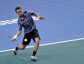 Kohlschreiber mit glänzendem Start in Paris