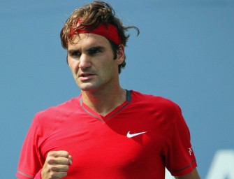 Federer startet mit Sieg gegen Tsonga