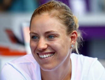 Kerber stößt verspätet zum Fed-Cup-Team