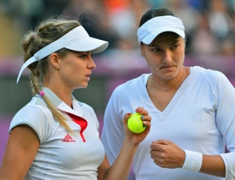 Kirilenko und Petrowa gewinnen Doppel-Titel
