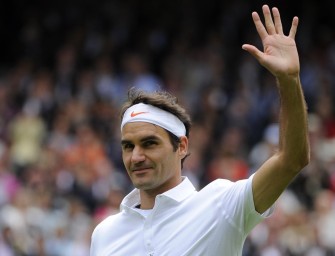 Federer schlägt in Hamburg auf