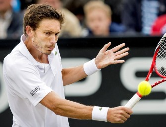 Mahut schlägt Hewitt im Finale von Newport