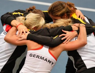 Fed-Cup-Team im Halbfinale – Kerber holt dritten Punkt