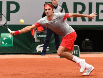 Federer: Erster Sieg als Vierfach-Papa in Paris