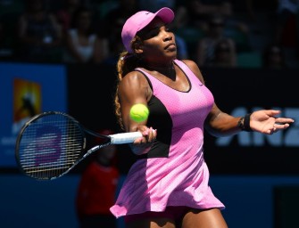 Australian Open: Williams mit Rekordsieg in Runde drei