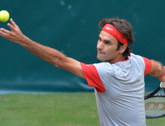 Tennis: Federer in Halle auch im Doppel-Finale