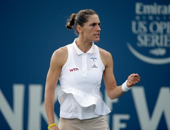 Petkovic souverän im Achtelfinale von Stanford