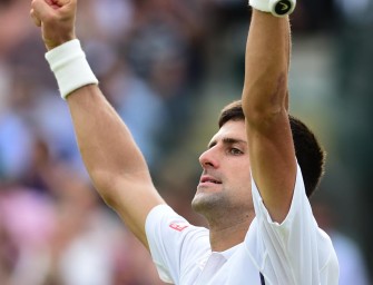 Djokovic kämpft sich ins Halbfinale von Wimbledon