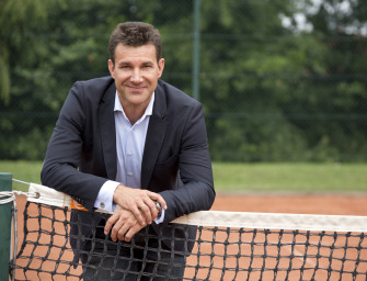 Charly Steeb gründet Tennisakademie