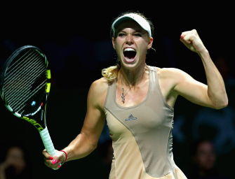 WTA-Finals: Wozniacki ringt Sharapova nieder