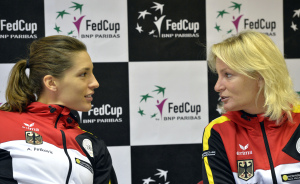 Fed Cup-Teamchefin Rittner (r.) setzt weiter auf Andrea Petkovic