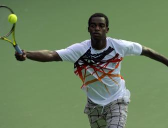 Ausraster im Video: Darian King trifft Linienrichterin mit Racket