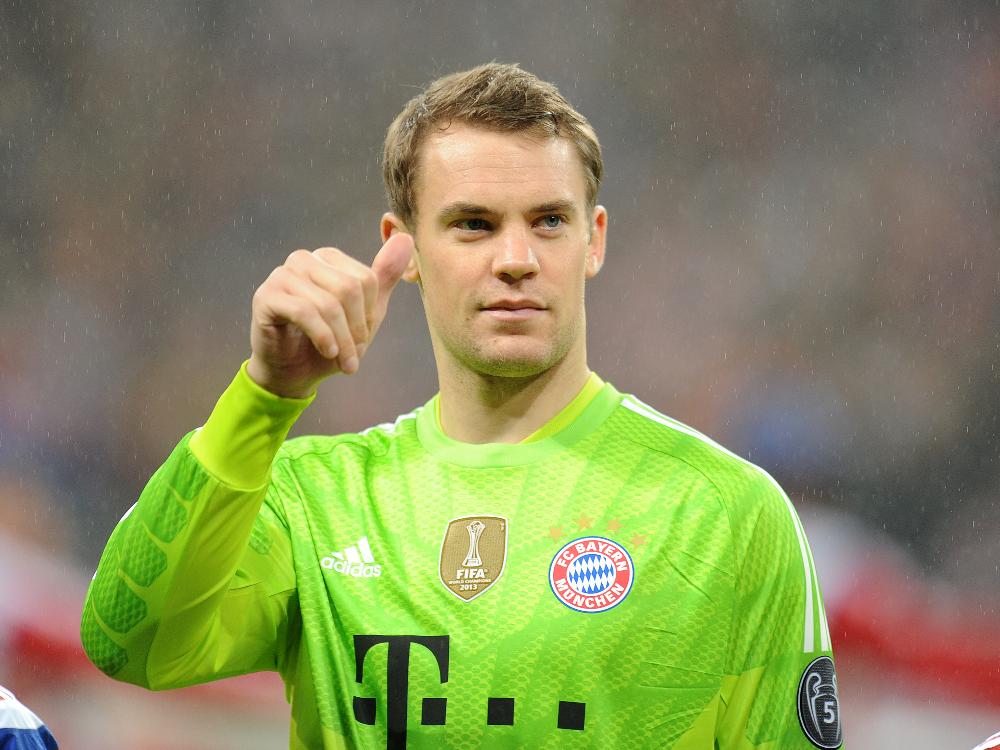 Manuel Neuer spielt selbst gelegentlich Tennis