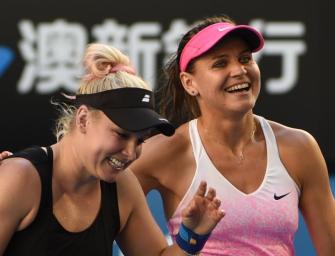 Melbourne: Mattek-Sands und Safarova gewinnen Doppel-Titel