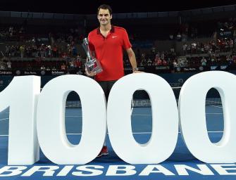 VIDEO: Federer gewinnt mit 1000. Sieg in Brisbane