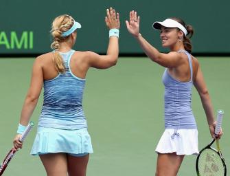 Brisbane: Lisicki mit Hingis im Doppel-Finale