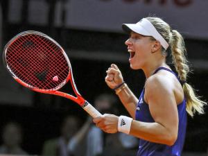 Angelique Kerber holte in Stuttgart ihren zweiten Titel im Jahr 2015