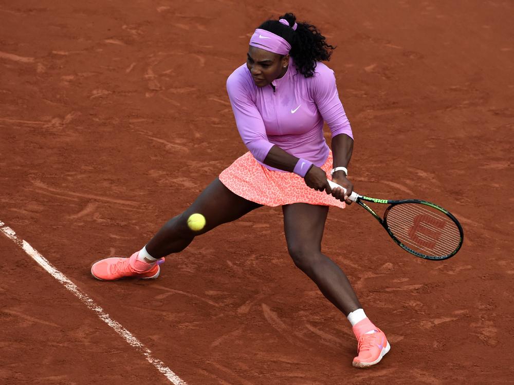 Serena Williams steht im Achtelfinale der French Open