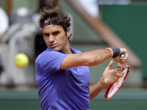 Mit dem glücklicheren Ende: Federer besiegte Kolhschreiber knapp in drei Sätzen