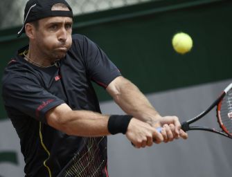 Erster Sieg in Paris: Becker gewinnt Krimi