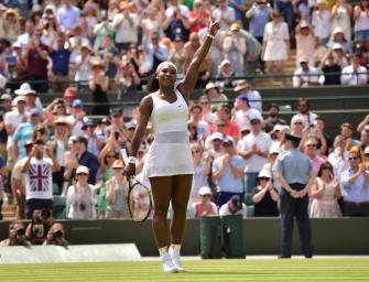 Serena Williams locker in Runde zwei