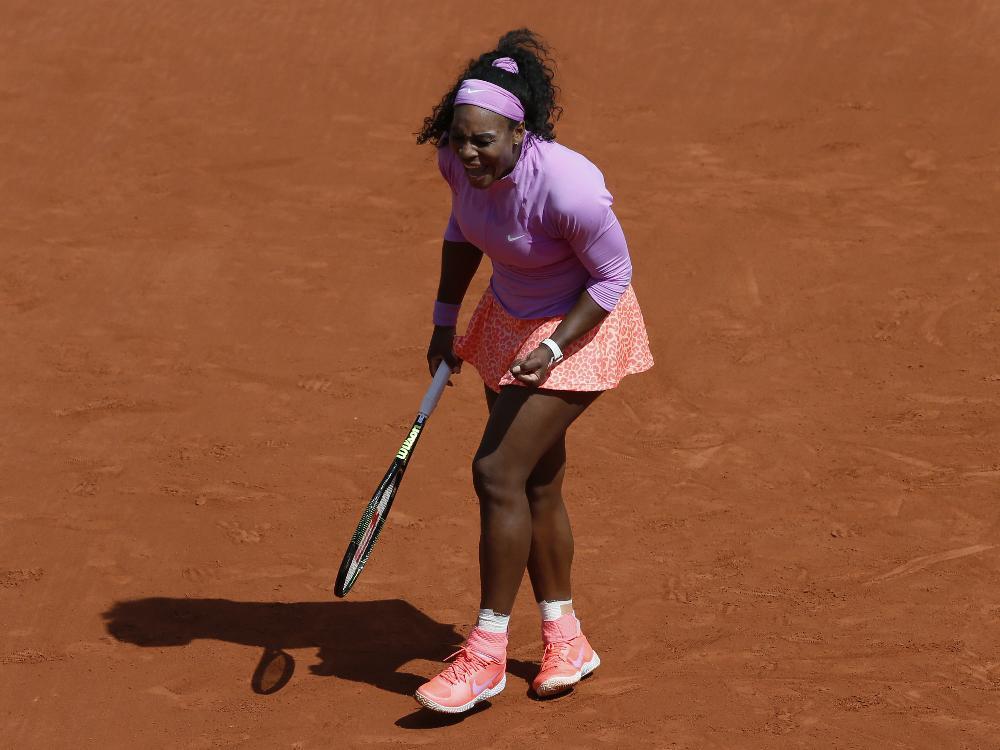 Serena Williams besiegt Sloane Stephens in Paris