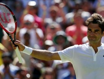 Federer trotz Satzverlust souverän im Achtelfinale von Wimbledon