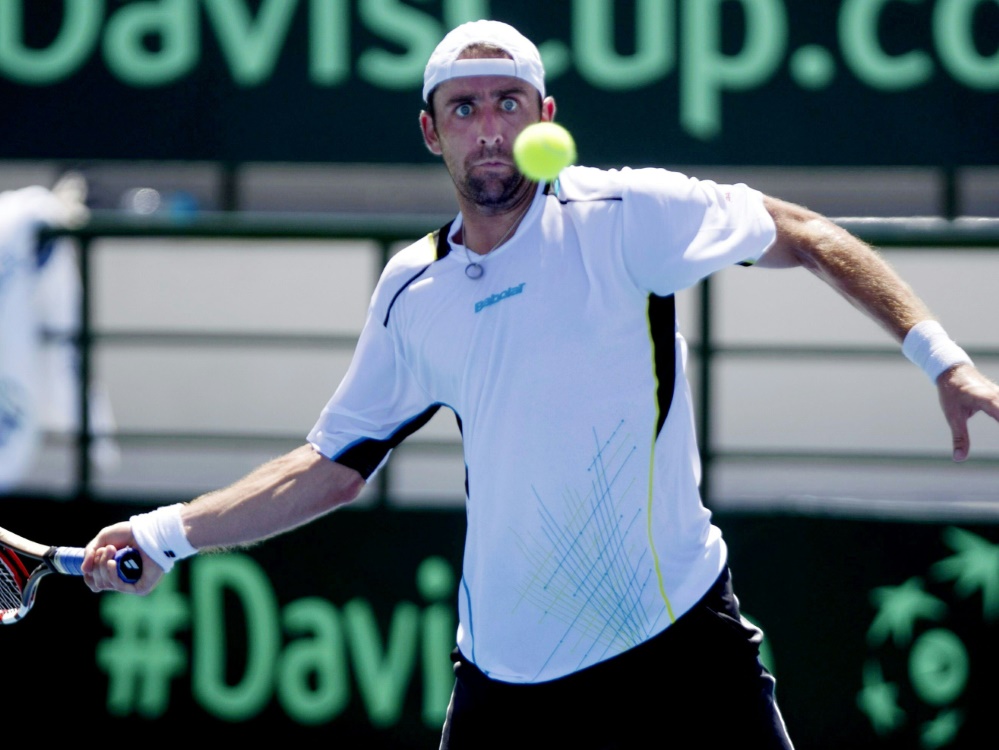 Benjamin Becker schlägt Golubjew in St. Petersburg