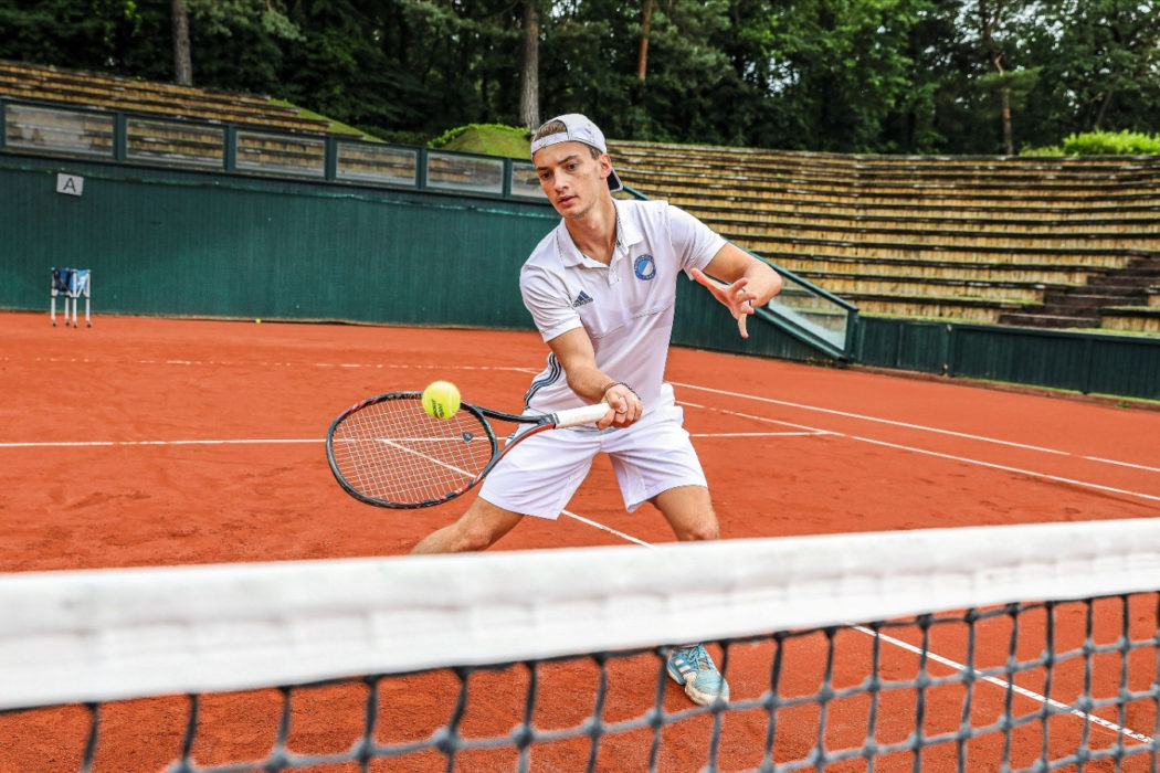 tennis-volley-training