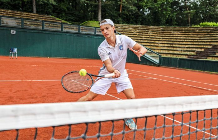 Die besten Übungen und Tipps für den perfekten Volley