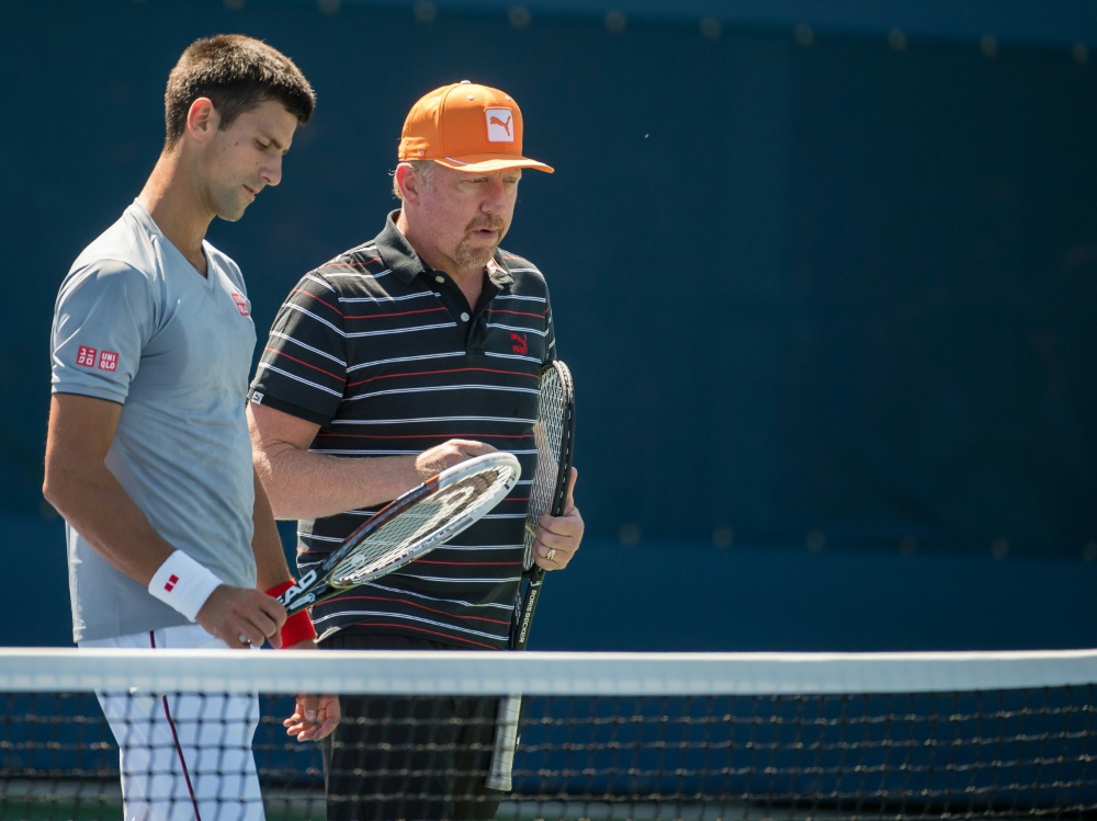 Boris Becker (r.) und Tennis-Schützling Novak Djokovic