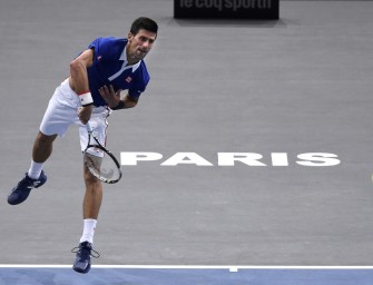 Djokovic mit Arbeitssieg im Achtelfinale von Paris