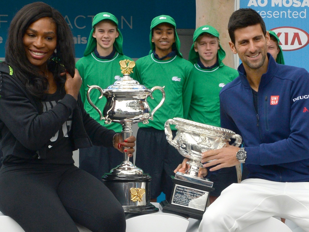 Erfolgreicher Start für Williams und Djokovic