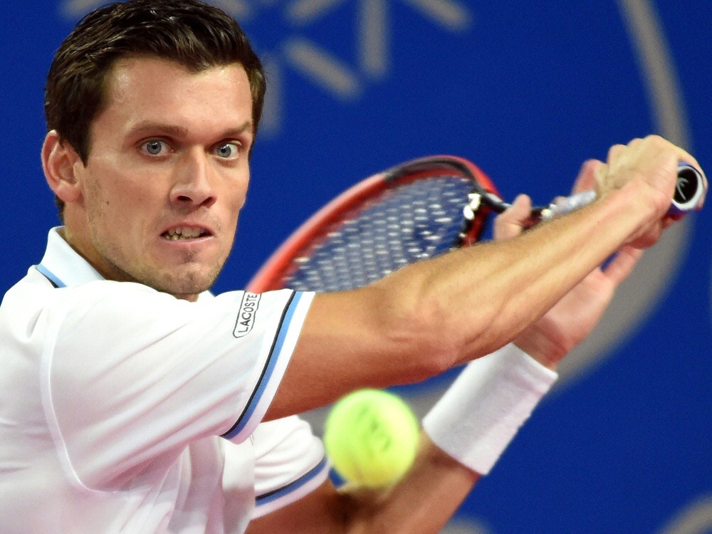 Kamke steht im Achtelfinale in Brisbane